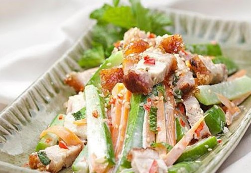 Cách làm món bầu non trộn heo quay