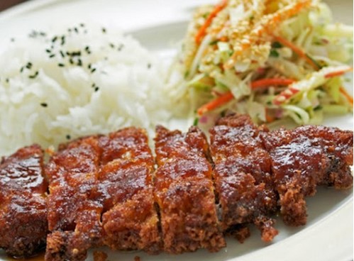 Thịt lợn chiên xù sốt BBQ cực kì thơm ngon