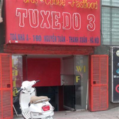Tuxedo 3 Cafe