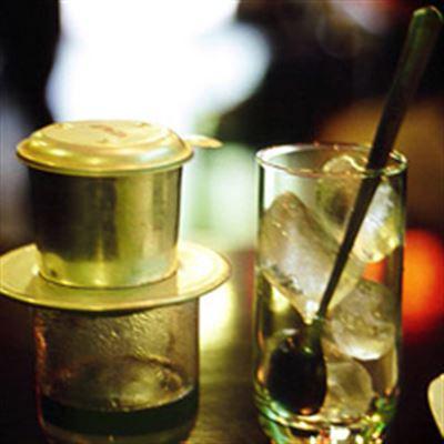 Việt Cafe – Tô Vĩnh Diện