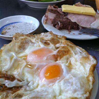Thanh Thủy – Bánh mì, Bò Nướng, Lẩu Ếch