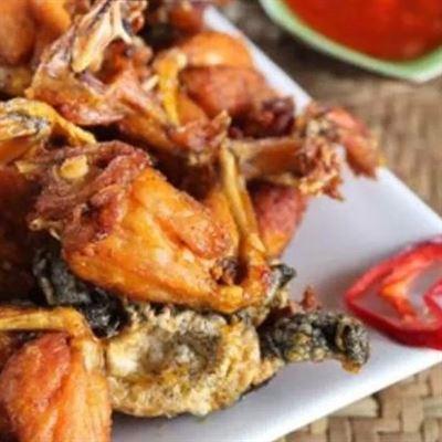 Lẩu Ếch Giang Còi – Trung Tự