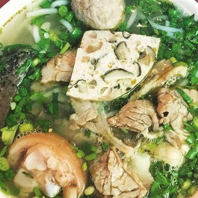 Quỳnh Béo – Bún Bò Huế