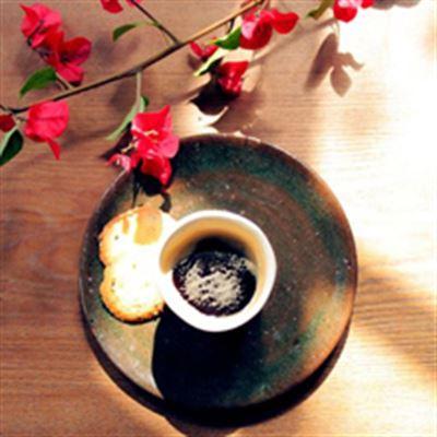 Manzi – Bar & Cafe