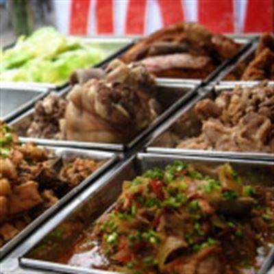 Anh Huệ – Cơm Bình Dân