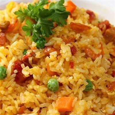 Bánh Đa, Cơm Rang Thập Cẩm – Miếu Hai Xã