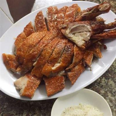 Quý Anh – Vịt Nướng Bắc Kinh