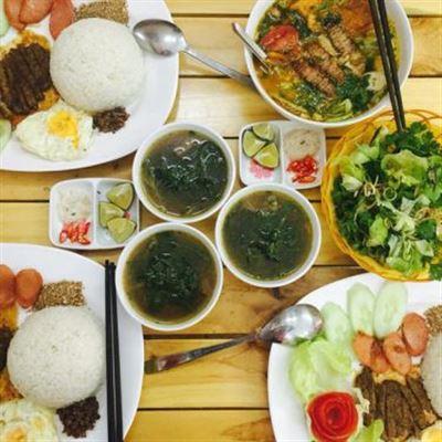 Vũ Gia – Cơm Văn Phòng & Bò Nhúng Dấm