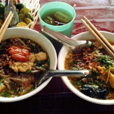 Bánh Đa Cua – 99 Mê Linh