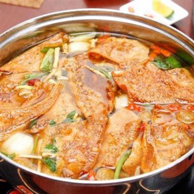Quán Huyền – Lẩu Đuôi Bò & Bò Nướng