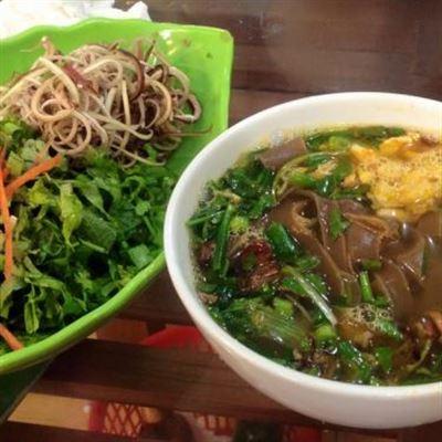 Quán Bà Cụ – Bánh Đa Cua Bể