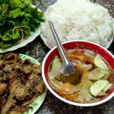 Uyên Phương – Bún +…Coffee