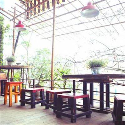 Area 21 Cafe – Trần Phú