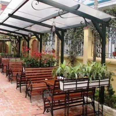 Secret Garden Cafe – Văn Cao