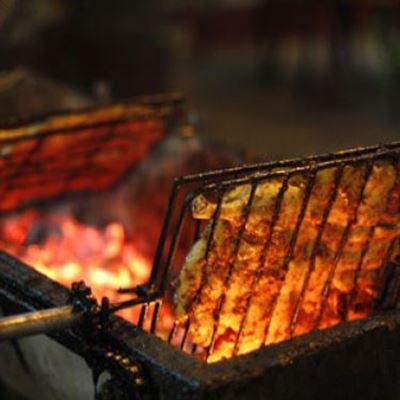 Xe Thịt Vịt & Lợn Nướng – Ngô Gia Tự