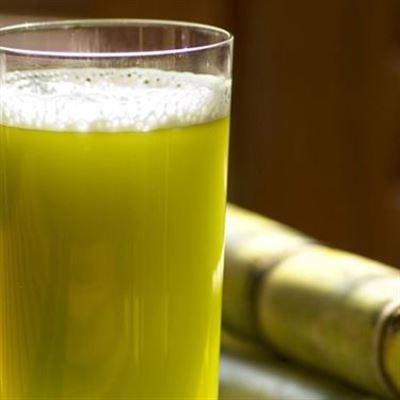 Nước Mía Ngã Năm – Lê Hồng Phong