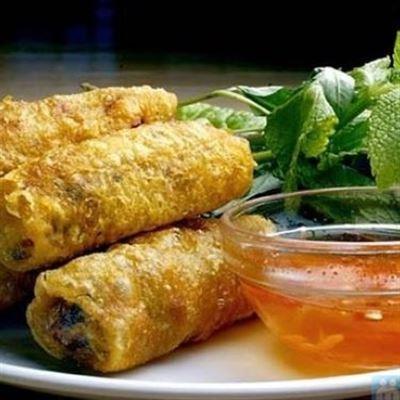 Nem Hải Sản – Tôn Đức Thắng
