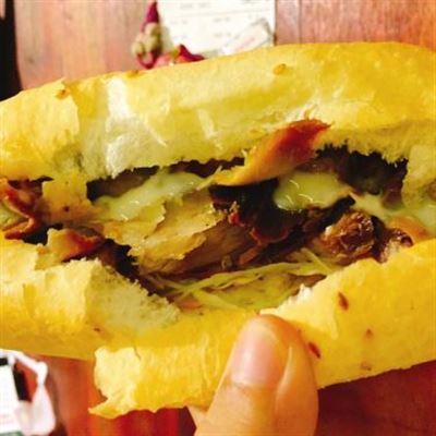Dũng Đen – Bánh Mì Thổ Nhĩ Kỳ