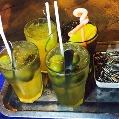 Trà Chanh Chờ Anh