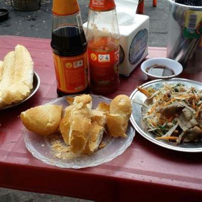 Bánh Mì – Cổng Trường THCS Nguyễn Đình Chiểu