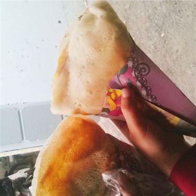 Bánh Kếp Thái – Chợ Hàng Cũ