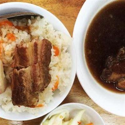 Tố Linh – Gà Tần & Xôi Thịt