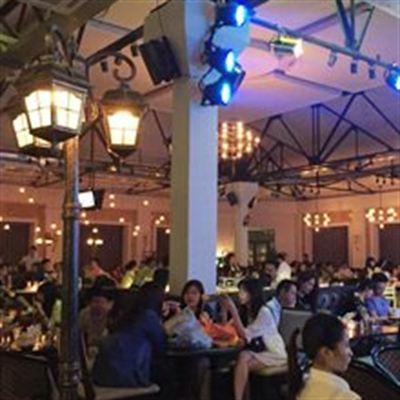 Délices Cafe – Minh Khai