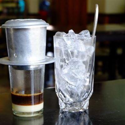 Tràng An Cafe