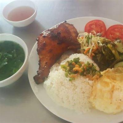 Mùi Mạnh – Cơm Bình Dân