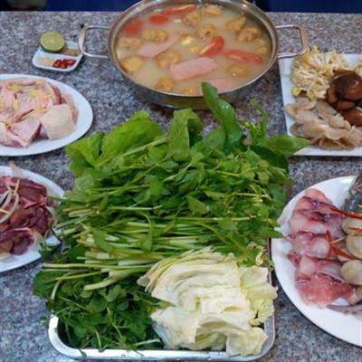 Cau Đỏ – Cơm & Nhậu Hải Sản