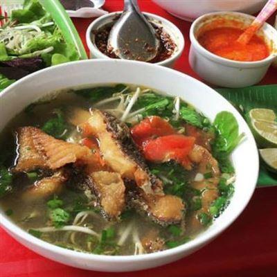 Phi Thắng – Bún Cá Rô & Táng Sỏ Nhậu