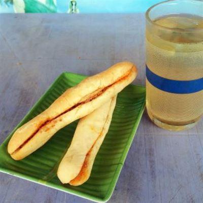 Cô Liên – Bánh Mì Cay