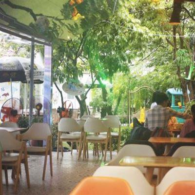 Garden Coffee & Bakery