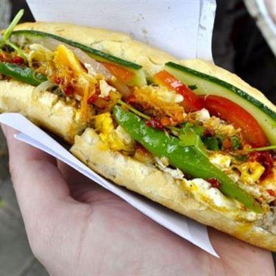 Bánh Mì Bình Dân – Tăng Bạt Hổ