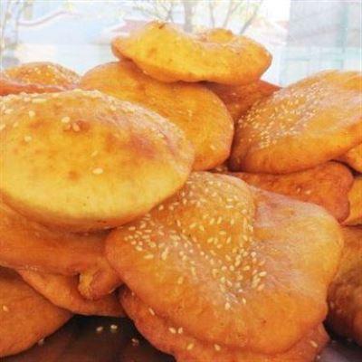 Bánh Tiêu – Nguyễn Huệ