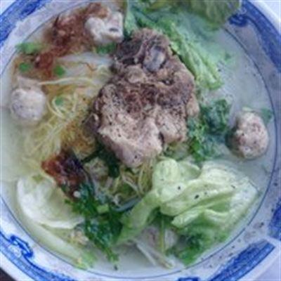 Chú Năm – Hủ Tiếu