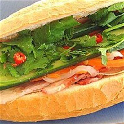 Bánh Mì Chả Cá Cô Giang – Đề Thám