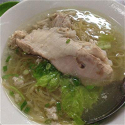 Hủ Tiếu Mì Sườn Lò Siêu