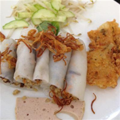 Bánh Cuốn Hạt Gạo Vàng – Sư Vạn Hạnh
