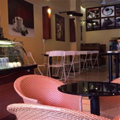 Moka Coffee – Nguyễn Thị Nhỏ