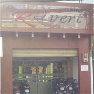Rivert Cafe