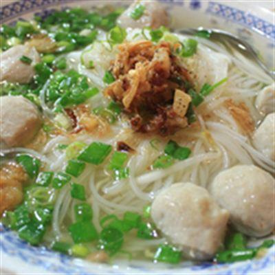 Cây Sứ – Hủ Tiếu Bò Viên