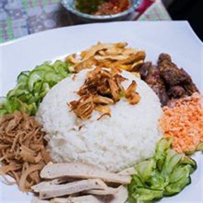 Quán Ăn Vặt Hẻm 16 – Nguyễn Thiện Thuật