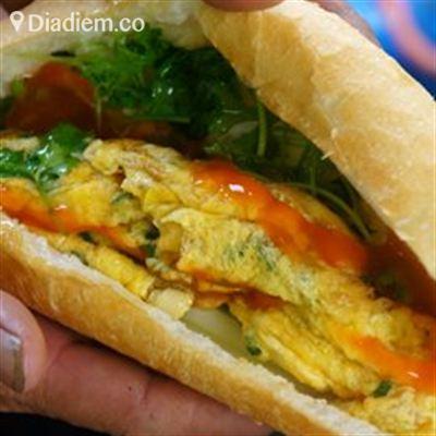 Bánh Mì Hẻm – Lê Văn Hiến