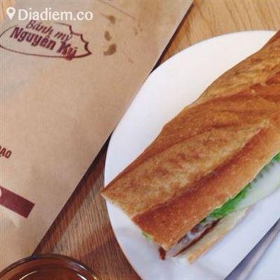 Bánh Mì Nguyên Ký – Trần Hưng Đạo