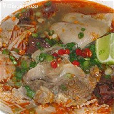 Bún Bò Huế Chị Hồng