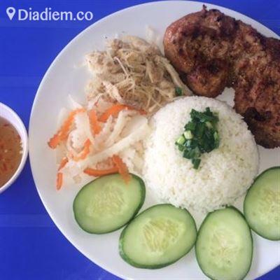 Chị Hồng – Cơm Tấm