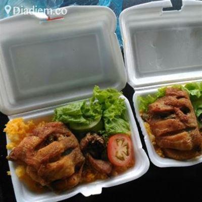 Cơm Gà Xối Mỡ