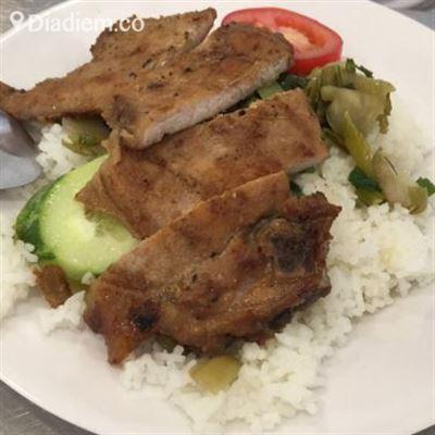 Cơm Tấm Hẻm – Đường 3 Tháng 2
