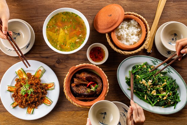 Quán Cơm Niêu – Đinh Công Tráng